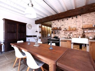 maison 10 Pièces en vente sur SARE (64310)