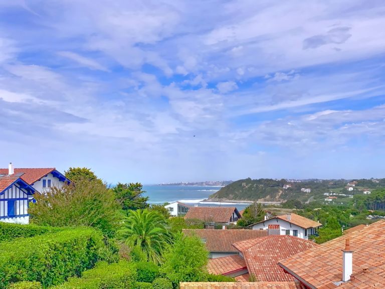 maison 7 Pièces en vente sur ST JEAN DE LUZ (64500)