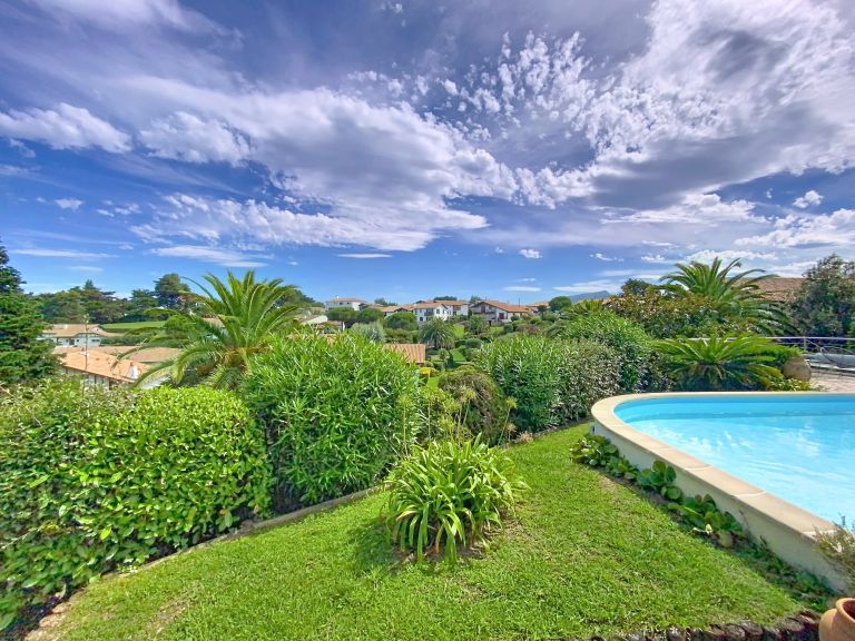 maison 7 Pièces en vente sur ST JEAN DE LUZ (64500)