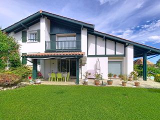 maison 7 Pièces en vente sur ST JEAN DE LUZ (64500)