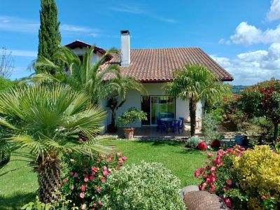 Sale House Ahetze 7 Rooms 200 m²