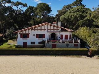 house 13 Rooms for sale on SOORTS HOSSEGOR (40150)