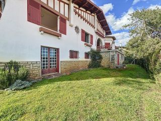 house 13 Rooms for sale on SOORTS HOSSEGOR (40150)