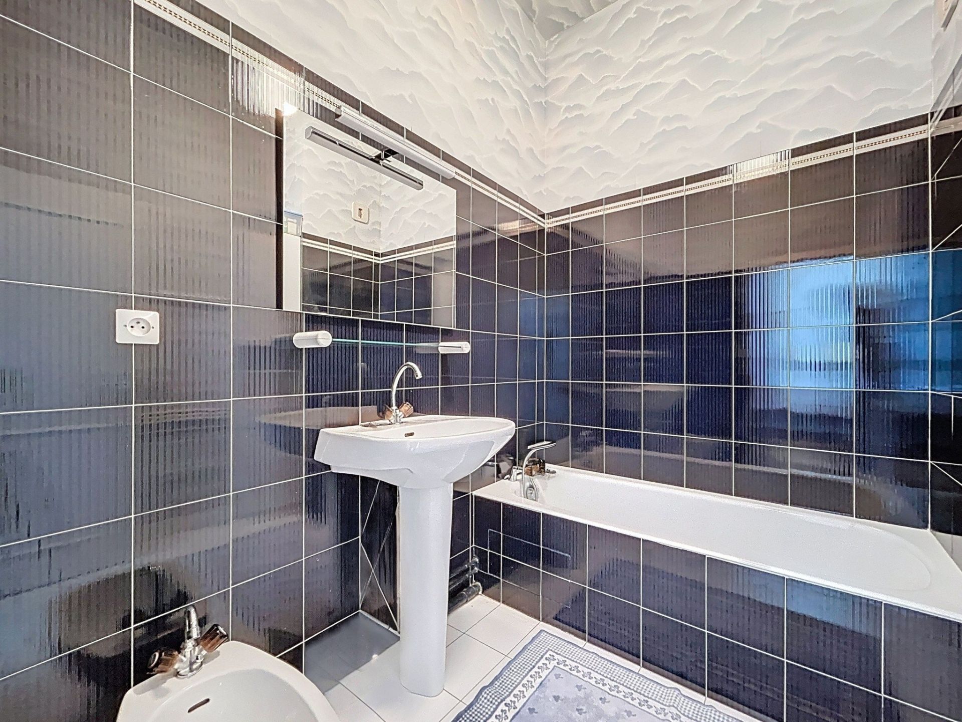 apartment 4 Rooms for sale on BIARRITZ (64200)