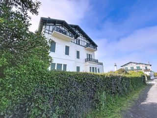 apartment 4 Rooms for sale on BIARRITZ (64200)