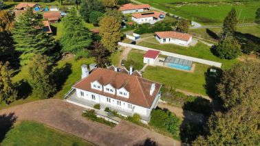 propriété 16 Pièces en vente sur GARROSSE (40110)