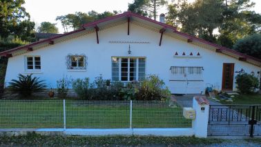 house 6 Rooms for sale on SEIGNOSSE (40510)