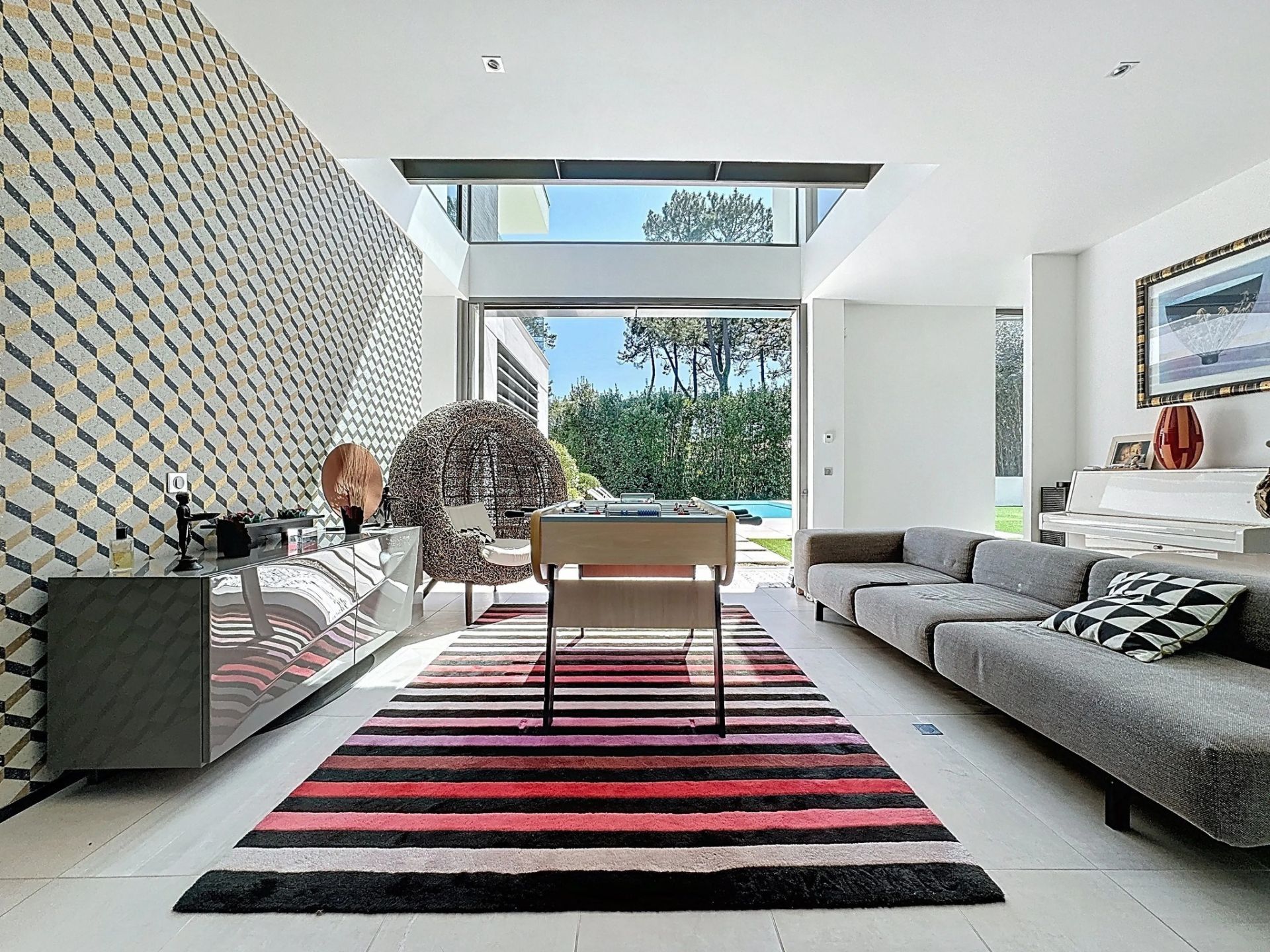 house 9 Rooms for sale on BIARRITZ (64200)