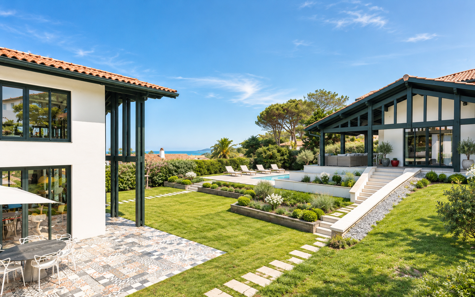 house 11 Rooms for sale on ST JEAN DE LUZ (64500)