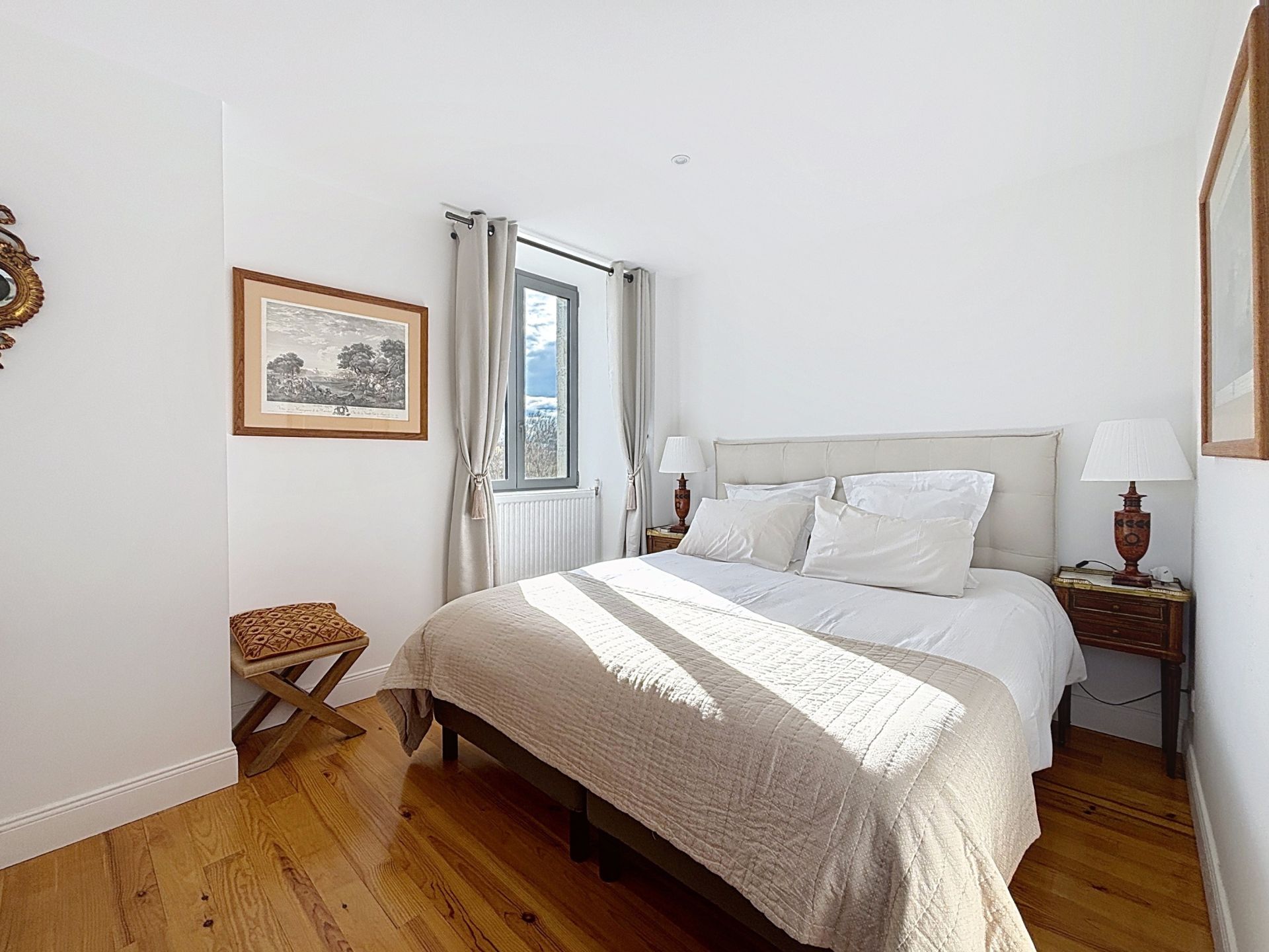 house 11 Rooms for sale on GUICHE (64520)