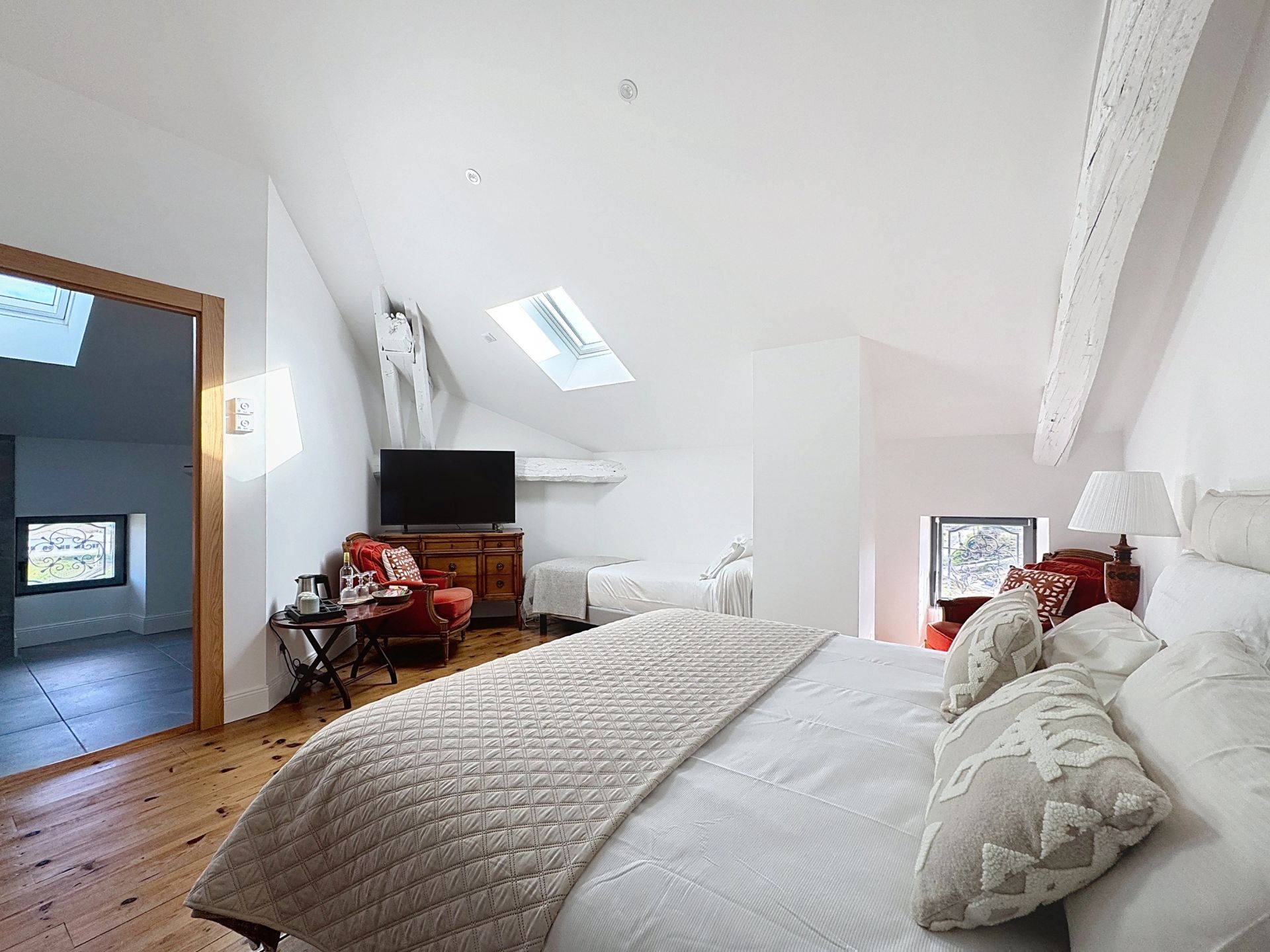 house 11 Rooms for sale on GUICHE (64520)
