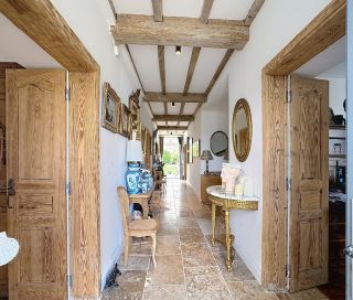 house 11 Rooms for sale on GUICHE (64520)