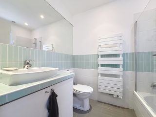 house 6 Rooms for sale on ARCANGUES (64200)