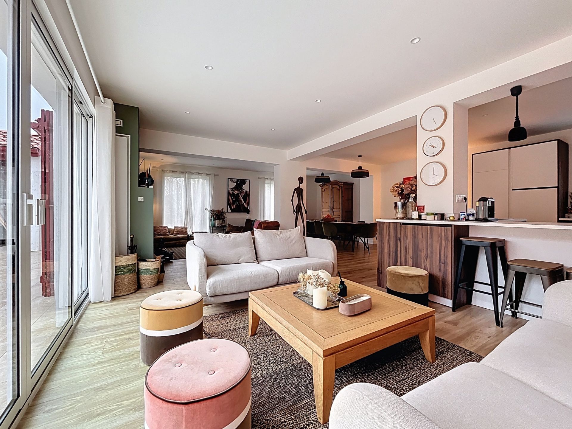 house 7 Rooms for sale on ASCAIN (64310)