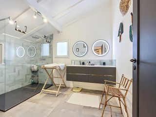 house 7 Rooms for sale on ASCAIN (64310)