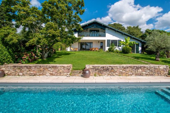 Vente Maison Ascain 5&nbsp;Pièces 180&nbsp;m²