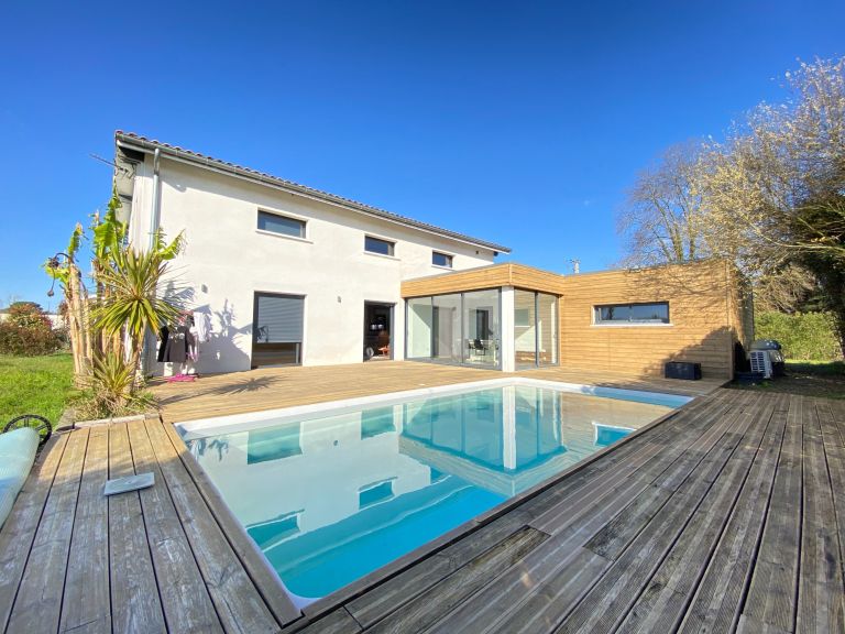 maison 6 Pièces en vente sur PEYREHORADE (40300)