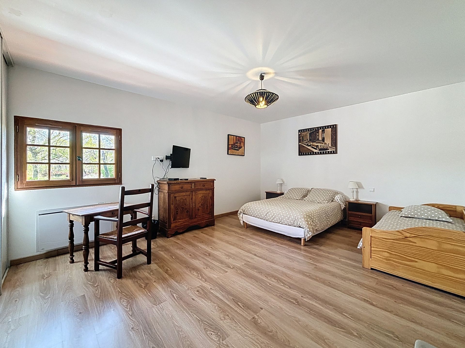 house 10 Rooms for sale on MIMIZAN (40200)