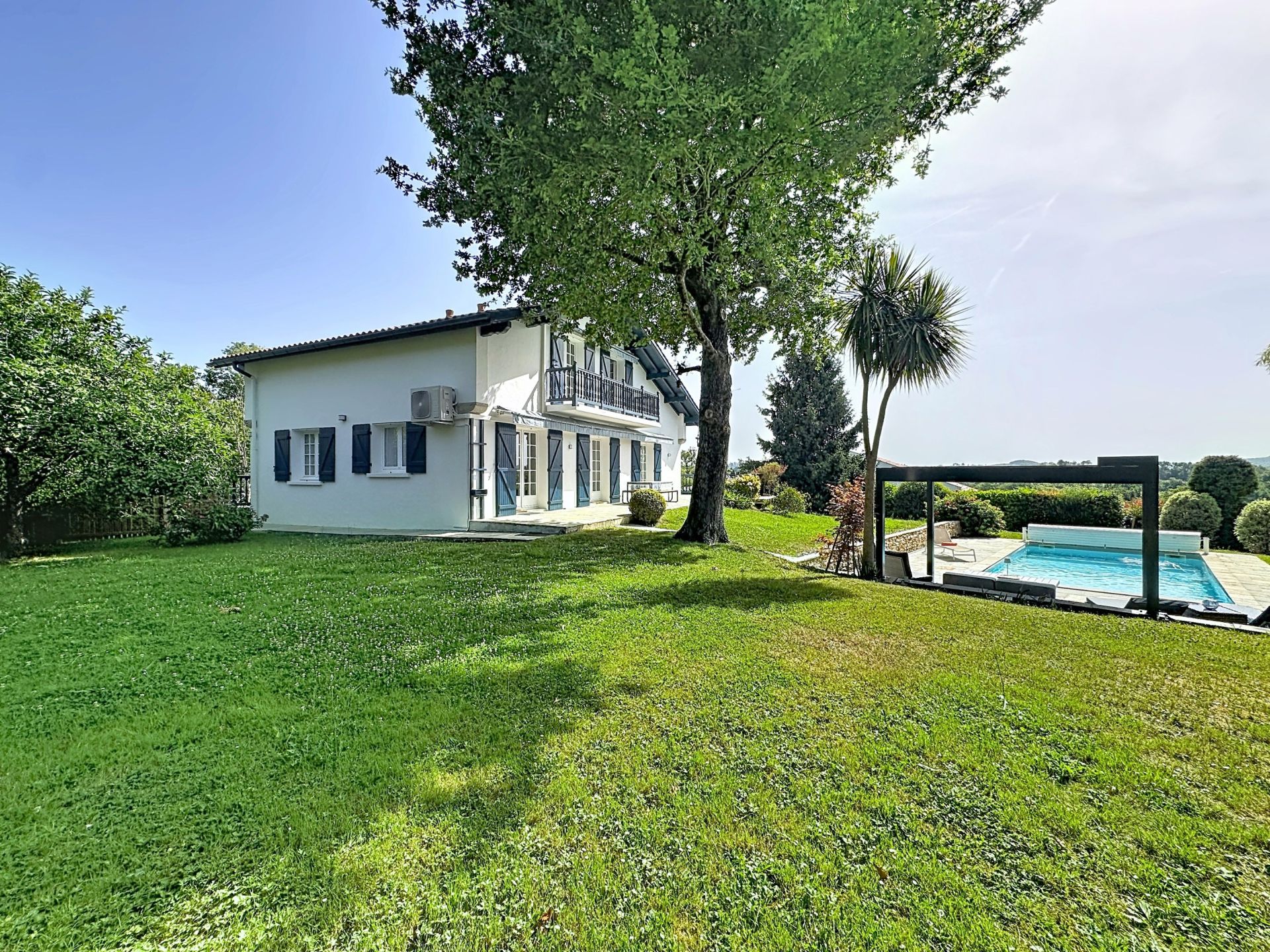 maison 7 Pièces en vente sur ARBONNE (64210)