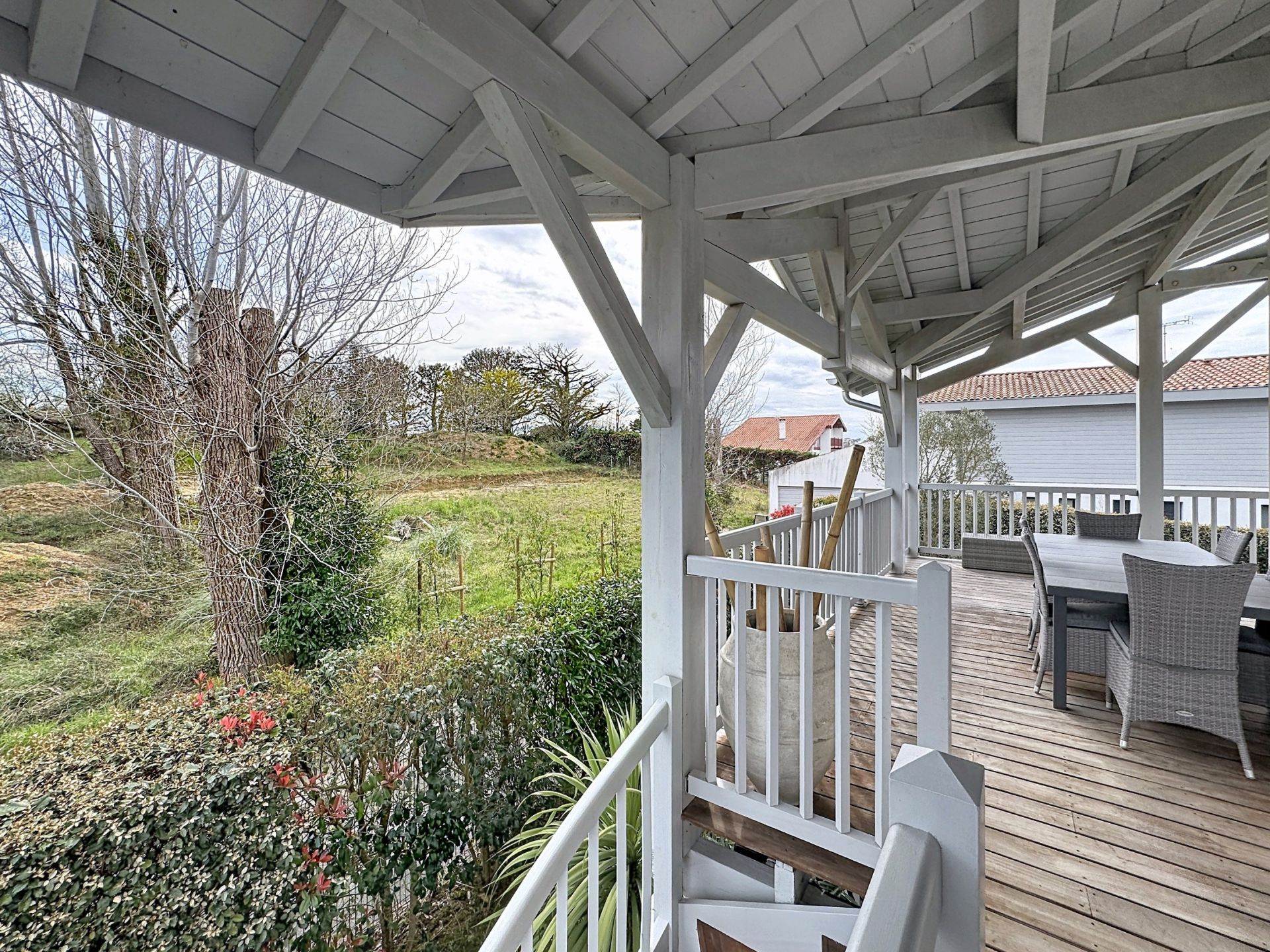 house 5 Rooms for sale on GUETHARY (64210)