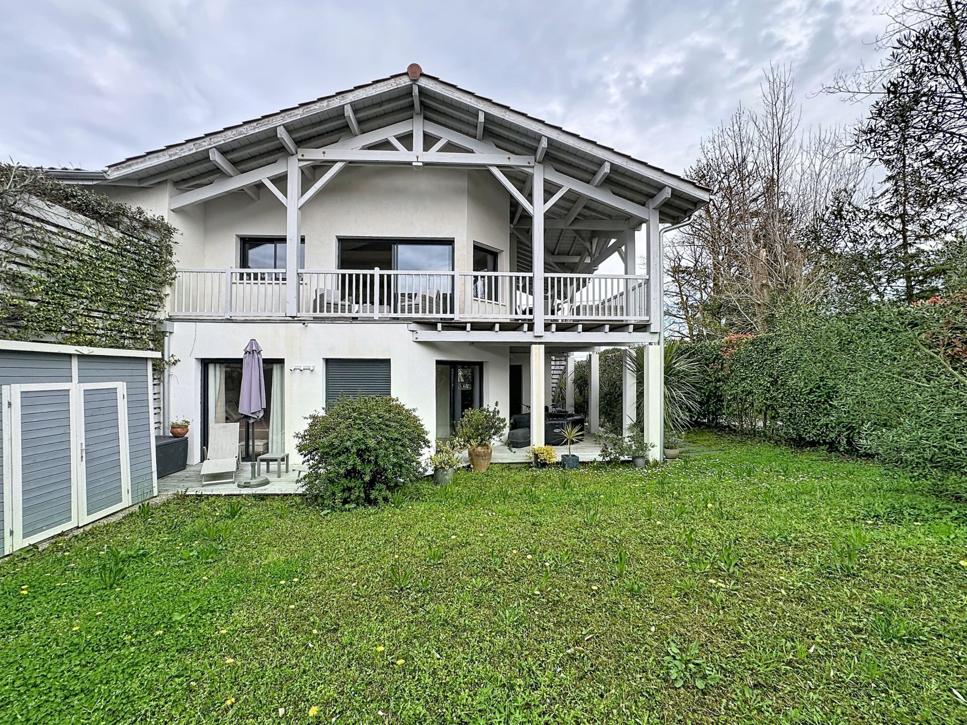 house 5 Rooms for sale on GUETHARY (64210)