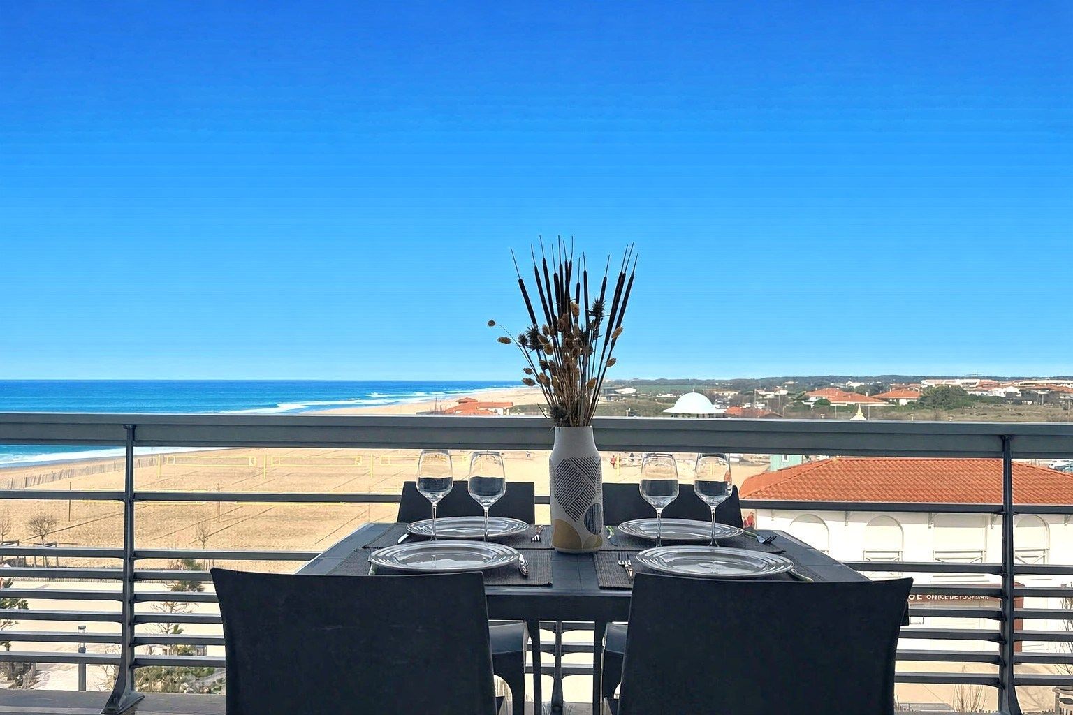 apartment 3 Rooms for sale on ANGLET (64600)