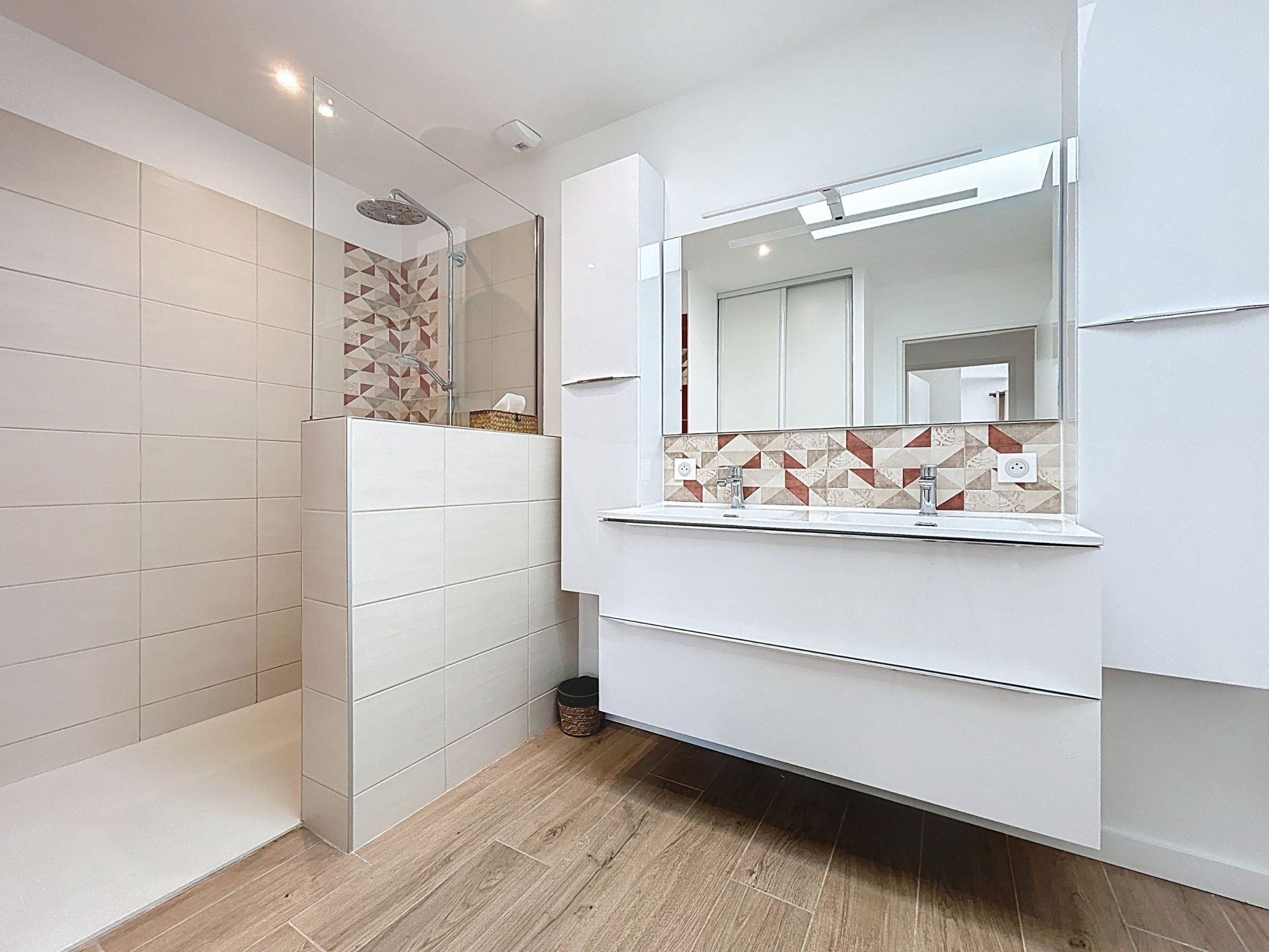 house 11 Rooms for sale on ARCANGUES (64200)