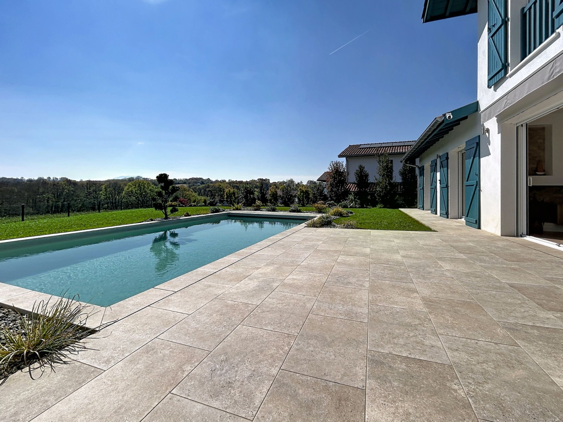 house 11 Rooms for sale on ARCANGUES (64200)