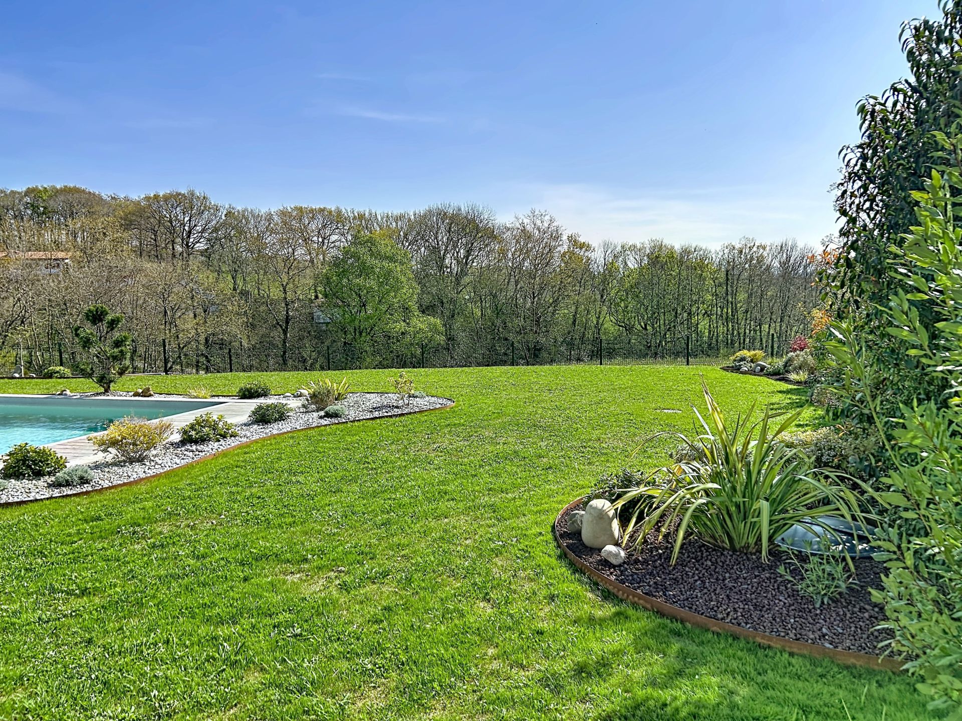 house 11 Rooms for sale on ARCANGUES (64200)