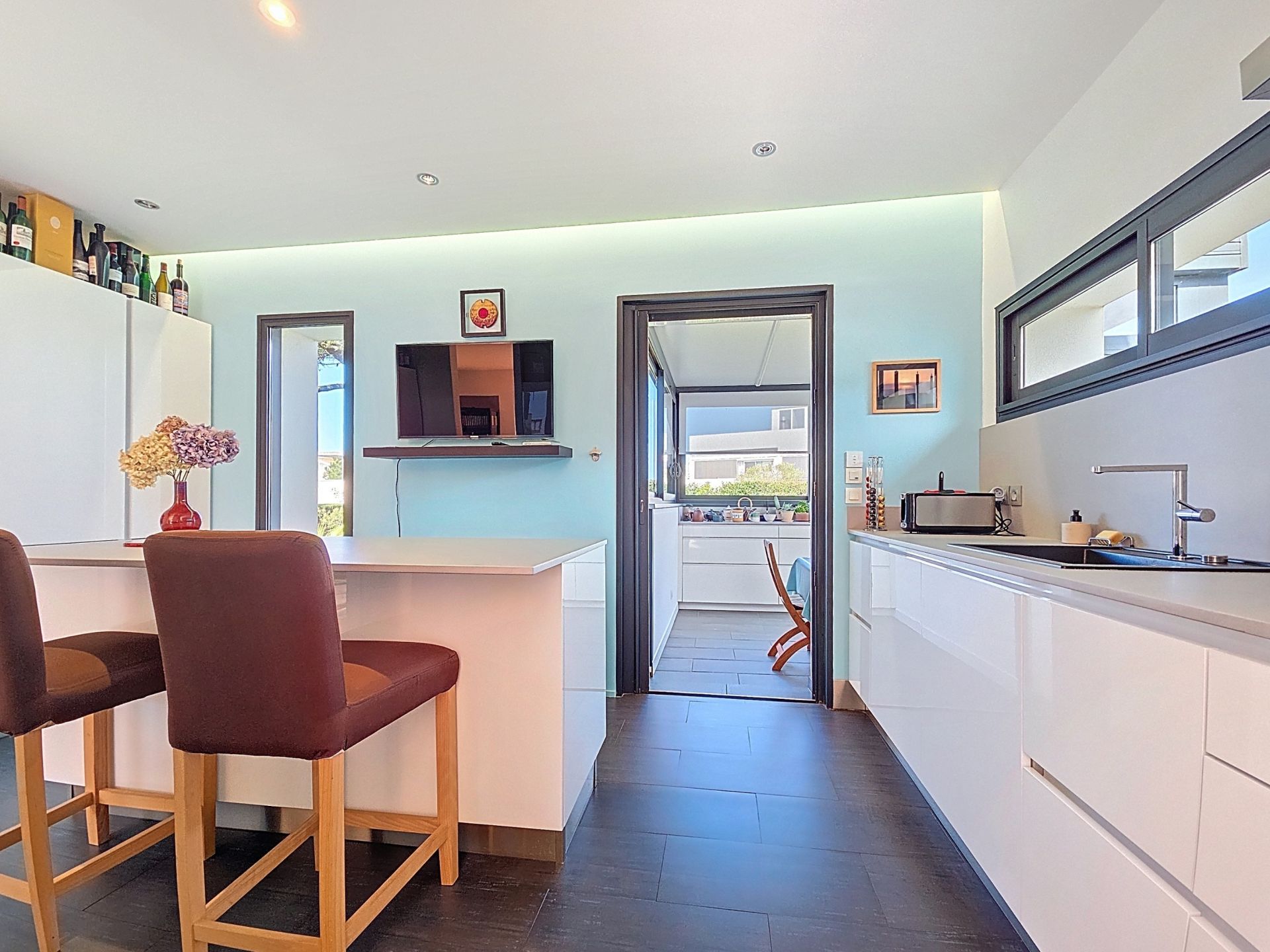 house 6 Rooms for sale on ANGLET (64600)