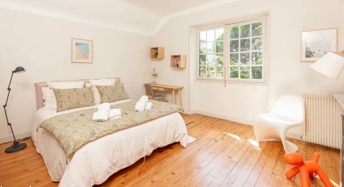 house 10 Rooms for sale on BIARRITZ (64200)