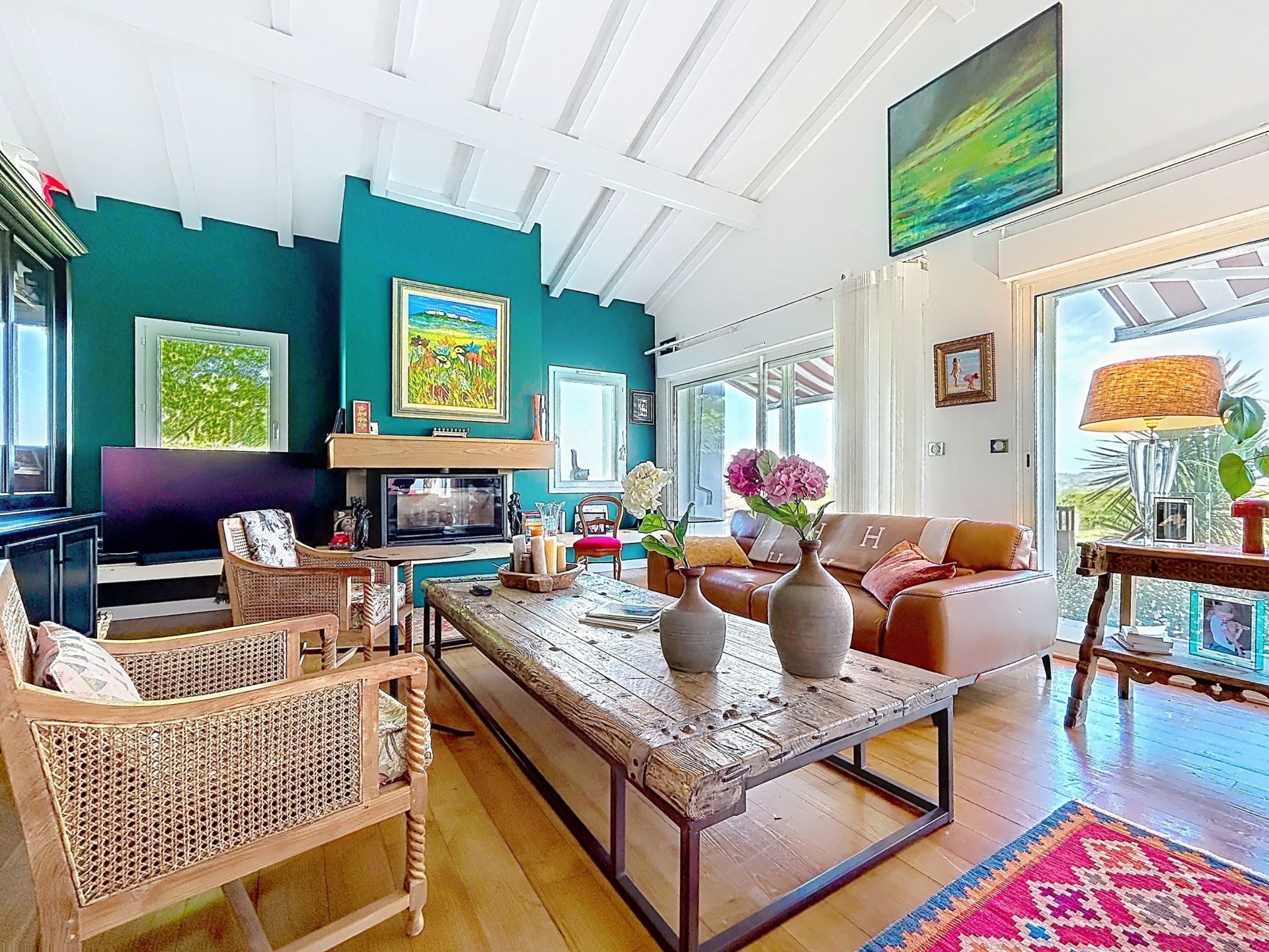 house 7 Rooms for sale on LARRESSORE (64480)