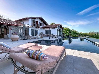 Sale House Larressore 7&nbsp;Rooms 185&nbsp;m²