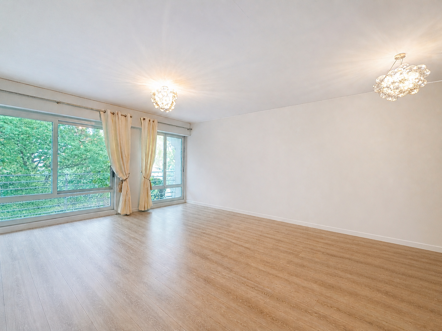 apartment 5 Rooms for sale on BIARRITZ (64200)