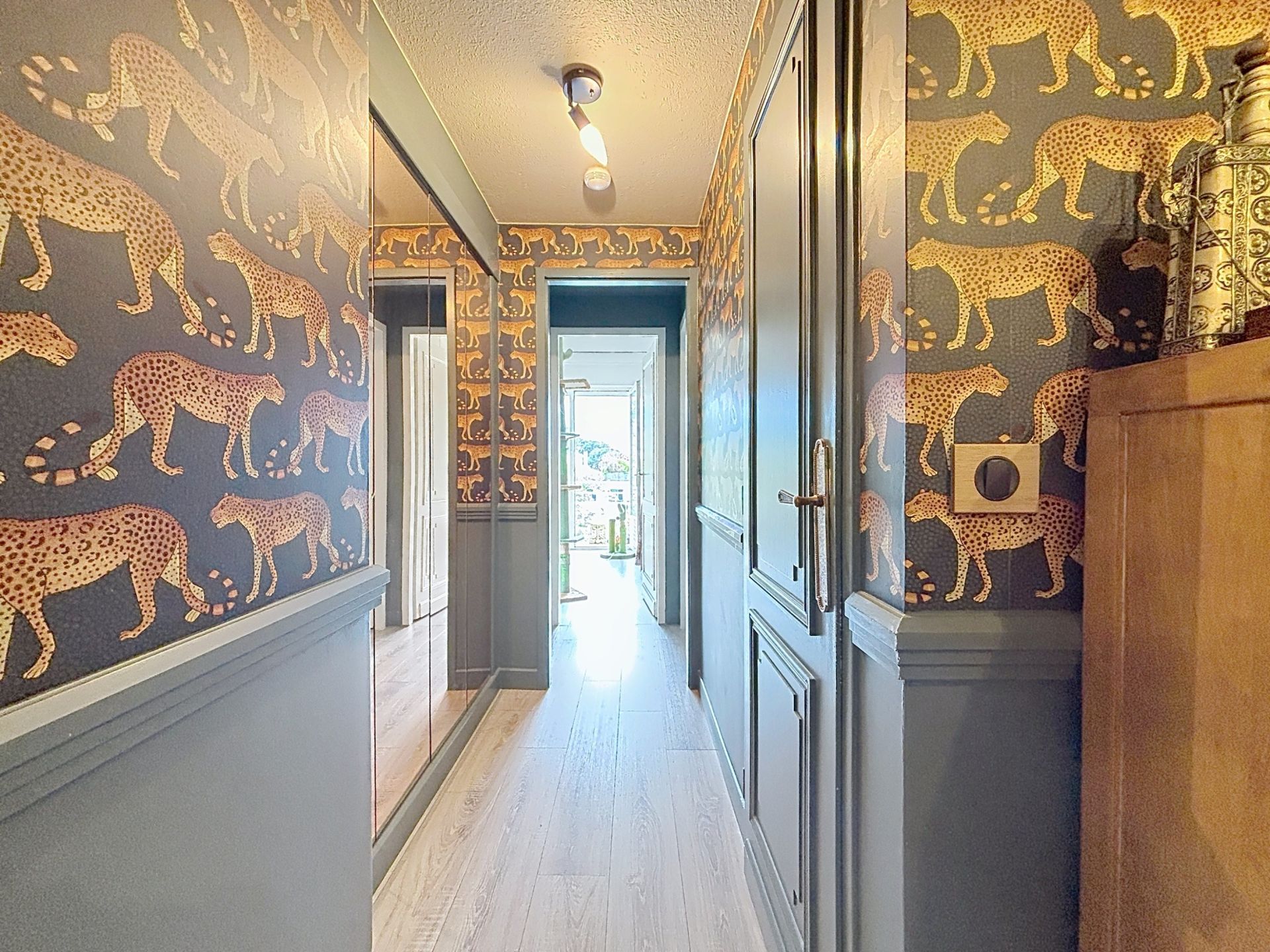 apartment 5 Rooms for sale on BIARRITZ (64200)