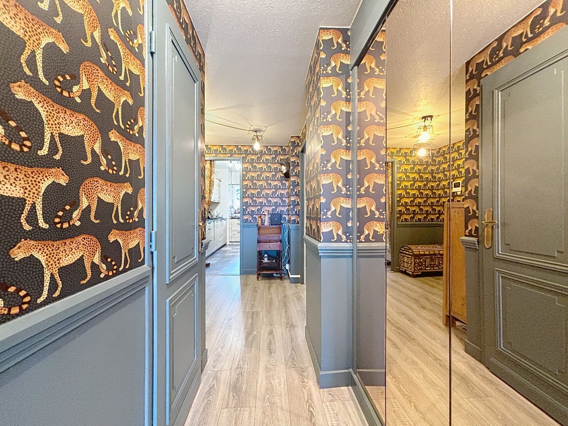 apartment 5 Rooms for sale on BIARRITZ (64200)