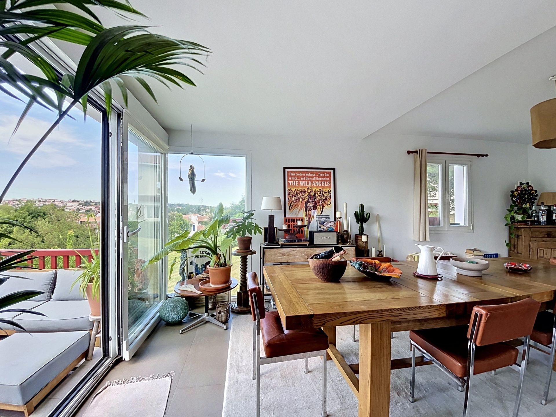 apartment 5 Rooms for sale on BIDART (64210)