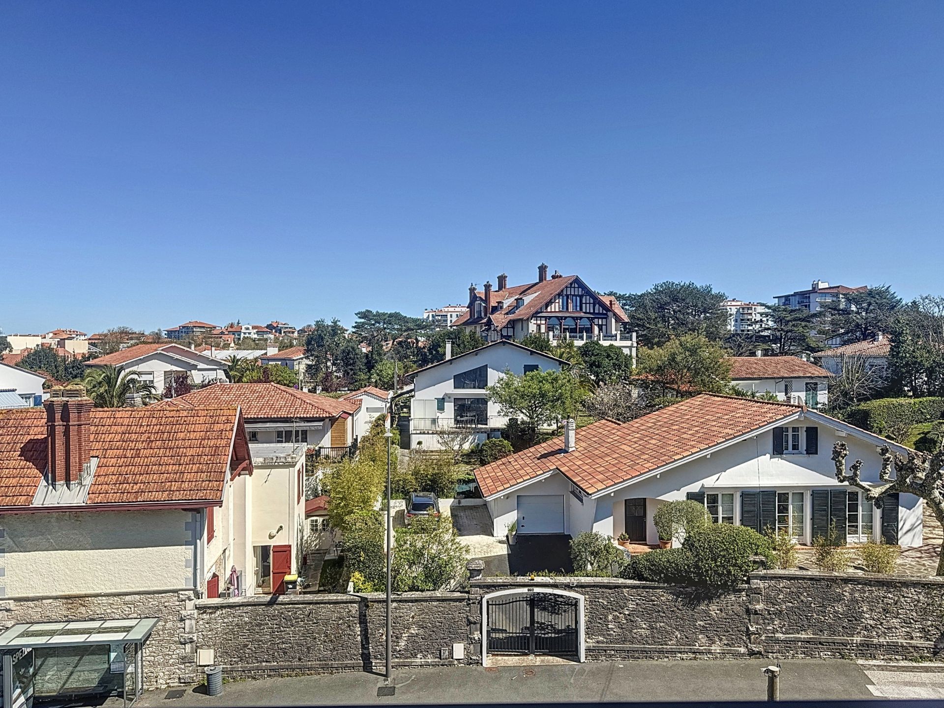 apartment 3 Rooms for sale on BIARRITZ (64200)