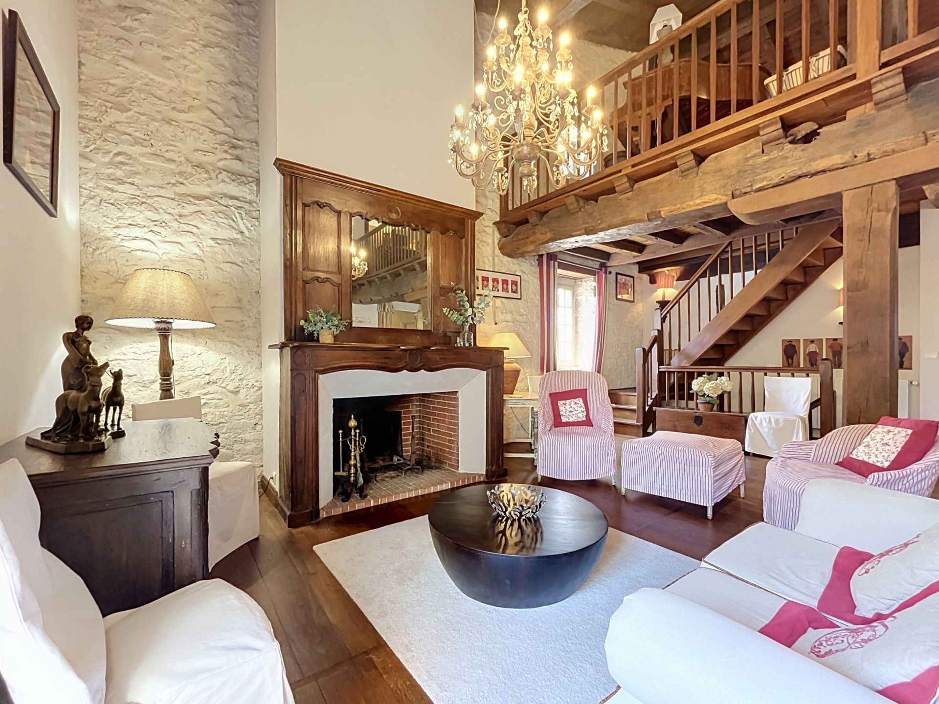 maison 14 Pièces en vente sur SARE (64310)