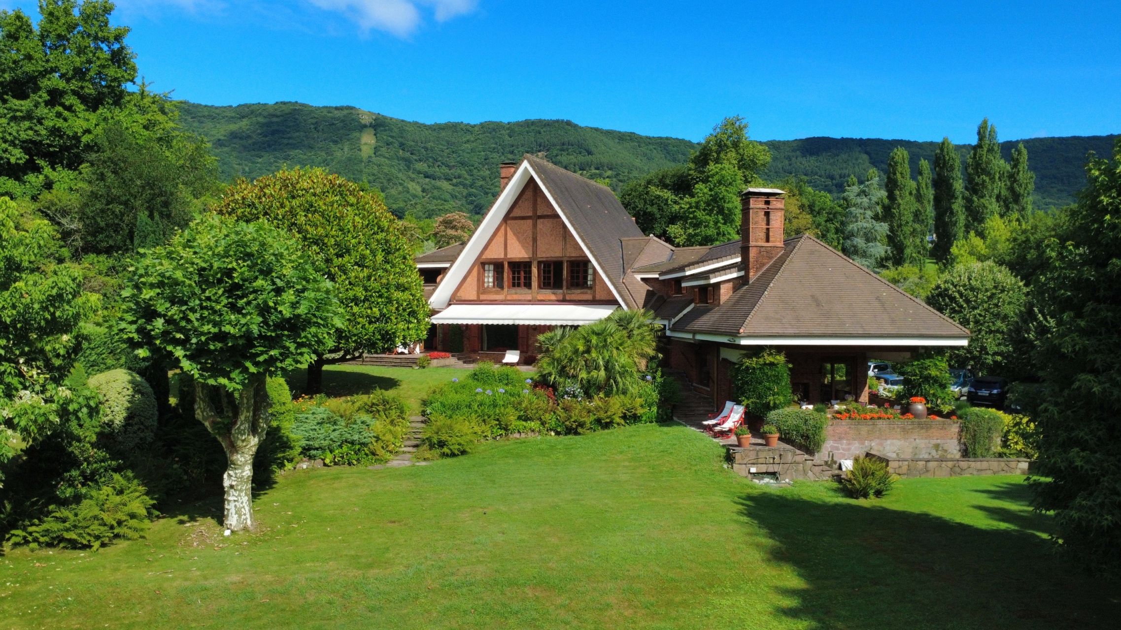 house 5 Rooms for sale on HENDAYE (64700)