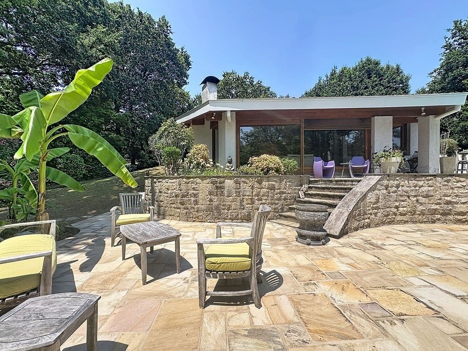 house 7 Rooms for sale on BIDART (64210)
