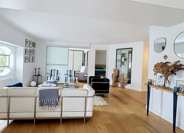 apartment 4 Rooms for sale on BIARRITZ (64200)