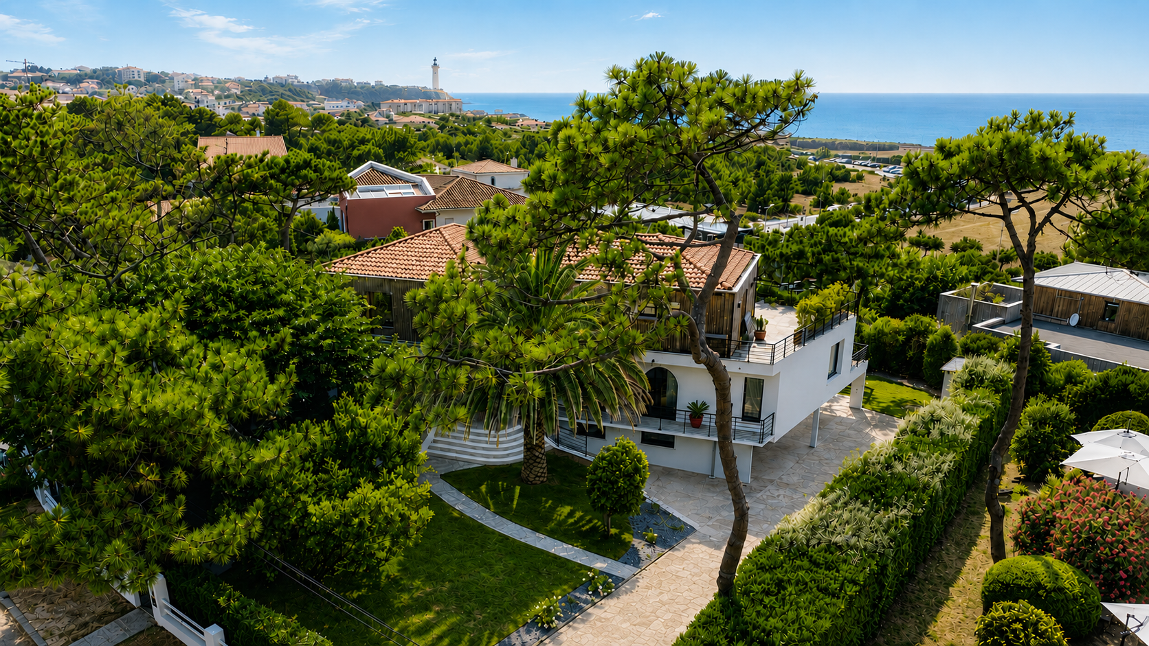 maison 10 Pièces en vente sur ANGLET (64600)