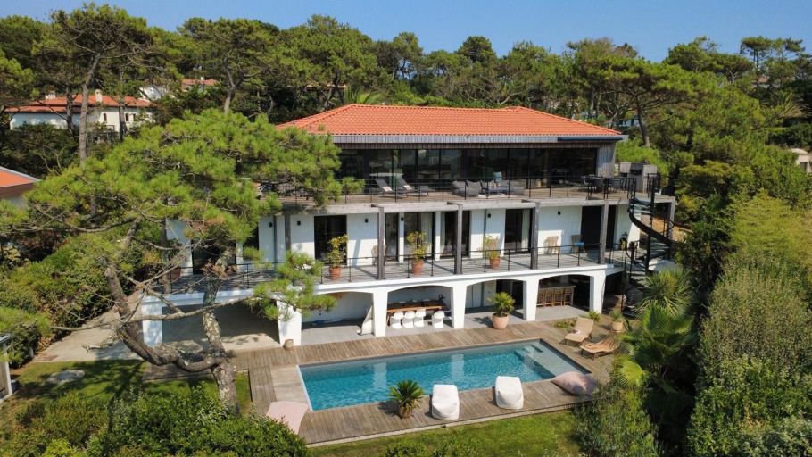 maison 10 Pièces en vente sur ANGLET (64600)