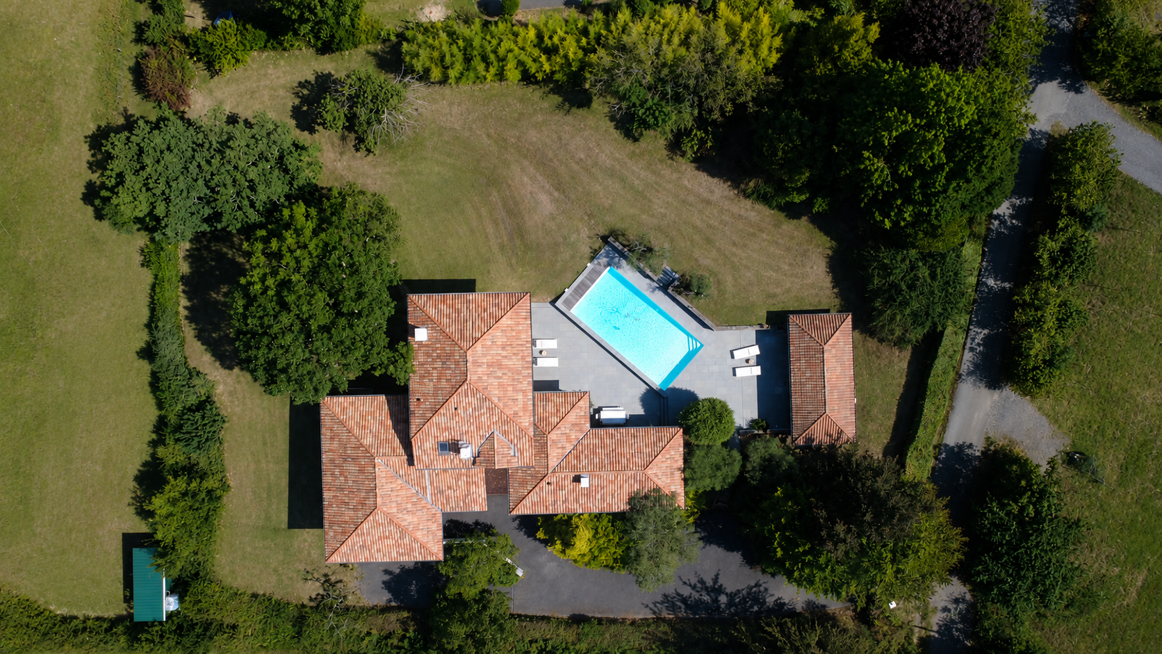house 6 Rooms for sale on URRUGNE (64122)