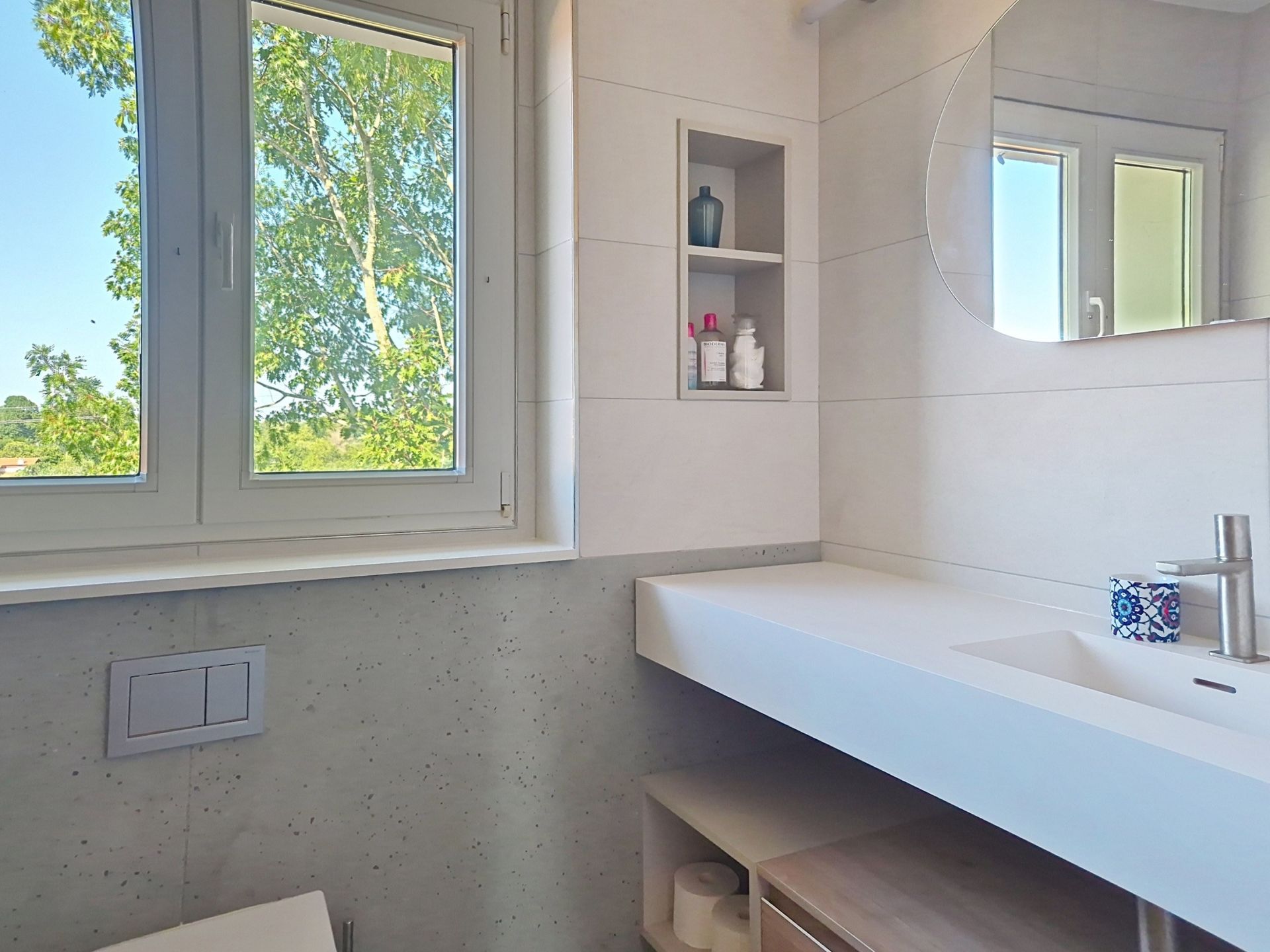 house 6 Rooms for sale on URRUGNE (64122)