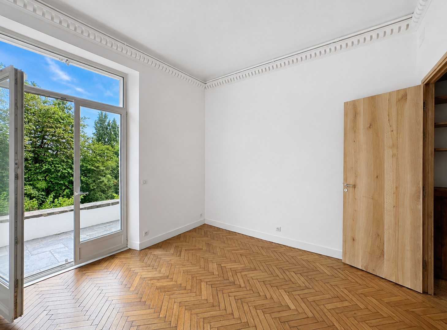 apartment 6 Rooms for sale on BIARRITZ (64200)