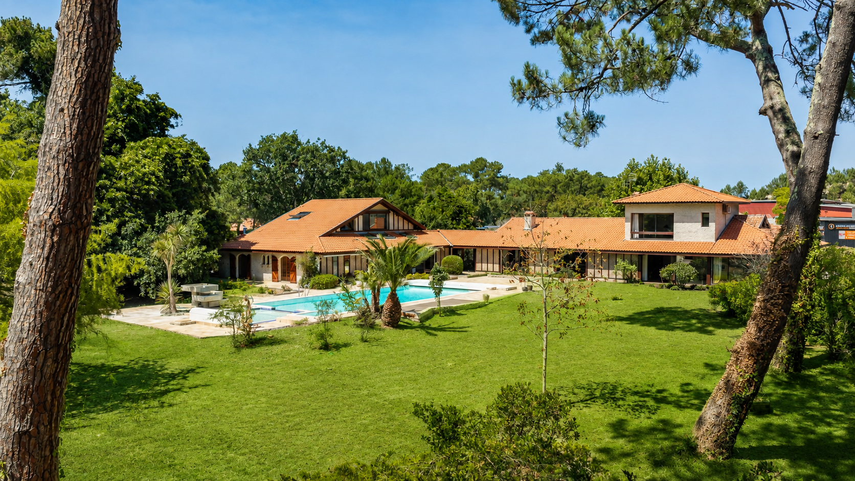 maison 15 Pièces en vente sur CAPBRETON (40130)