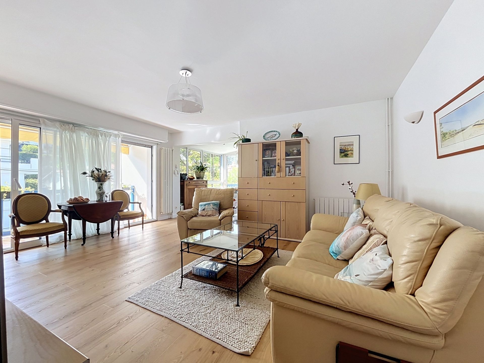 house 6 Rooms for sale on CIBOURE (64500)