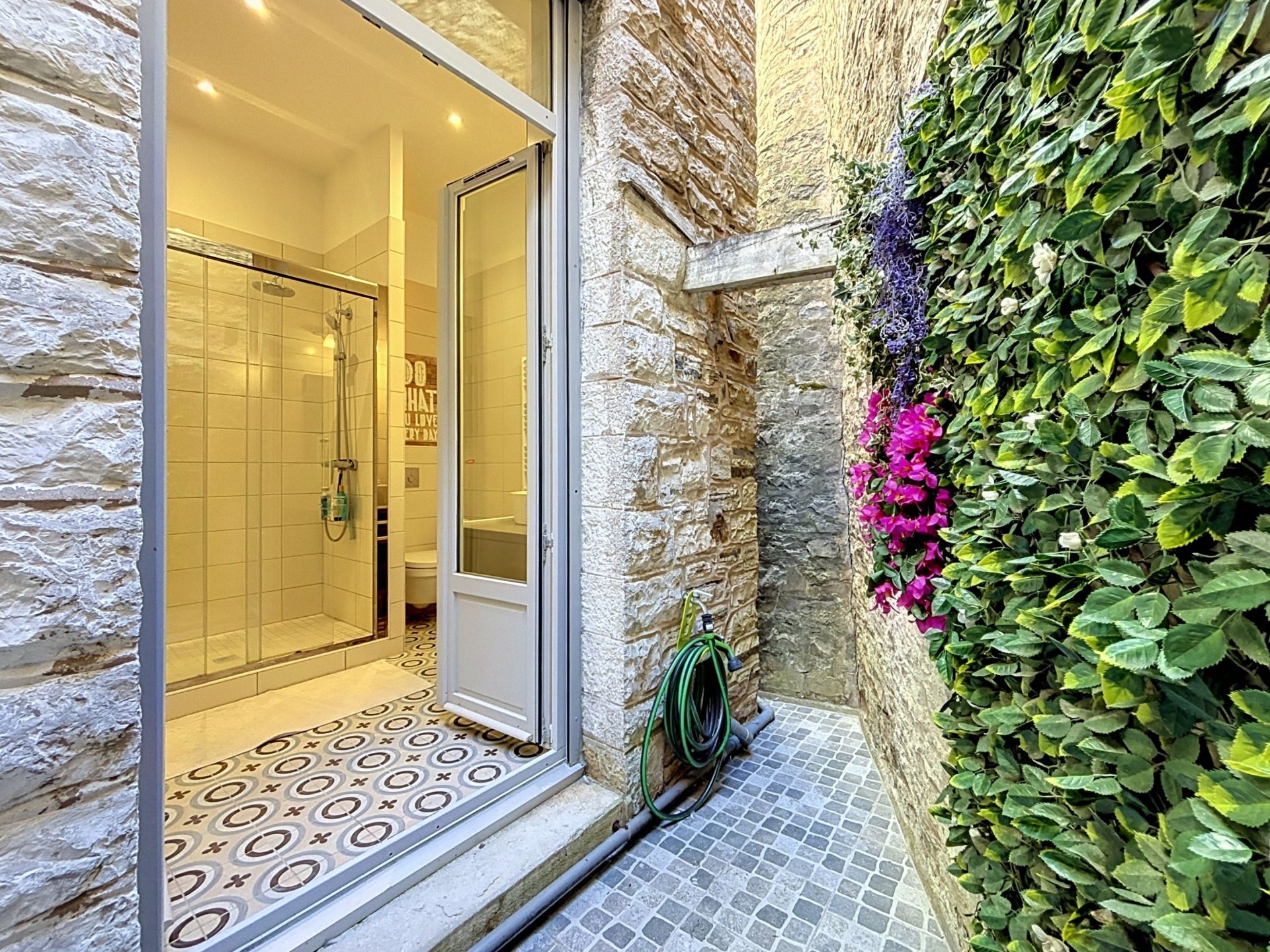 apartment 5 Rooms for sale on BIARRITZ (64200)